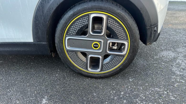 MINI Hatchback 135kW Cooper S Level 3 33kWh 3dr Auto Electric Hatchback